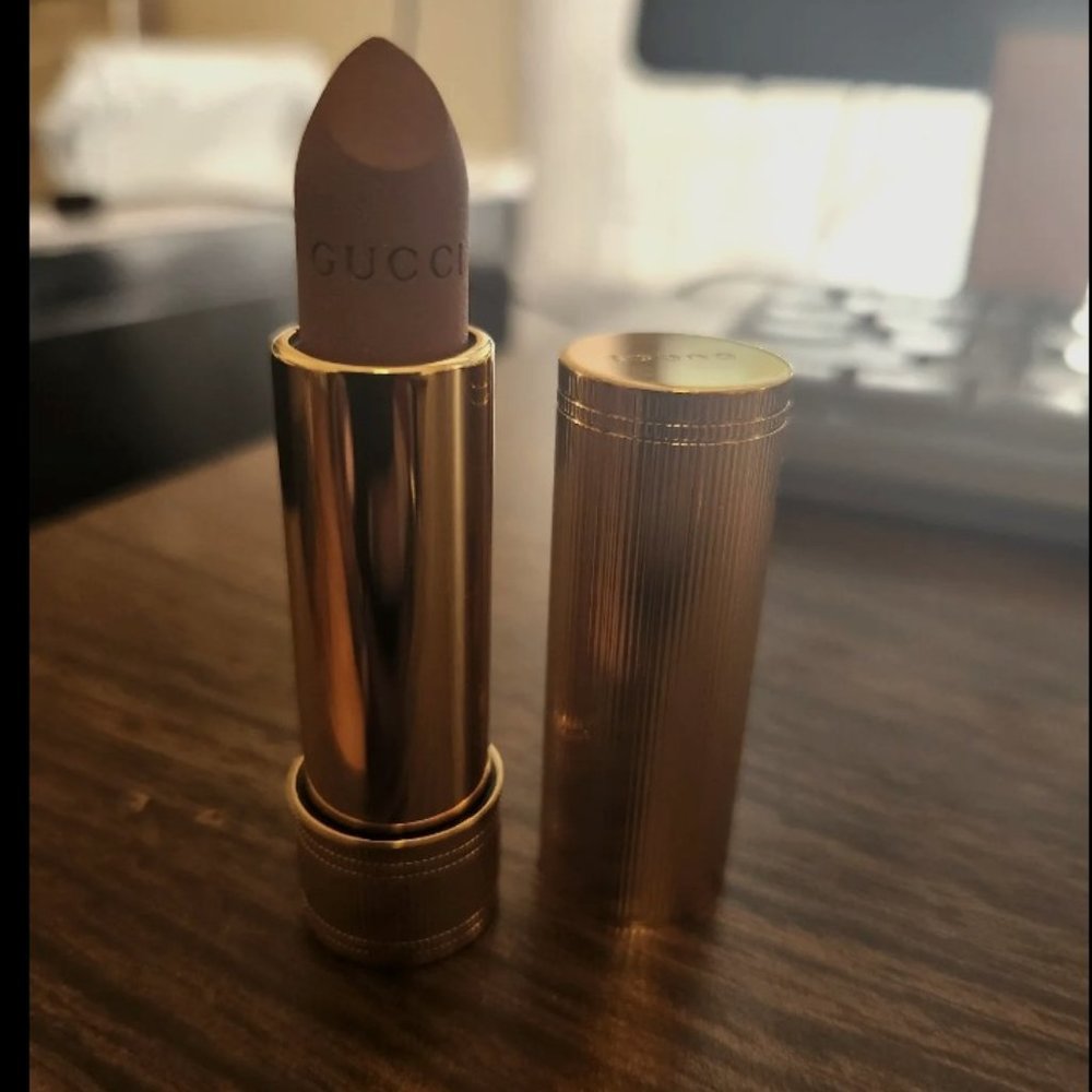 Gucci #209 Matte Lipstick